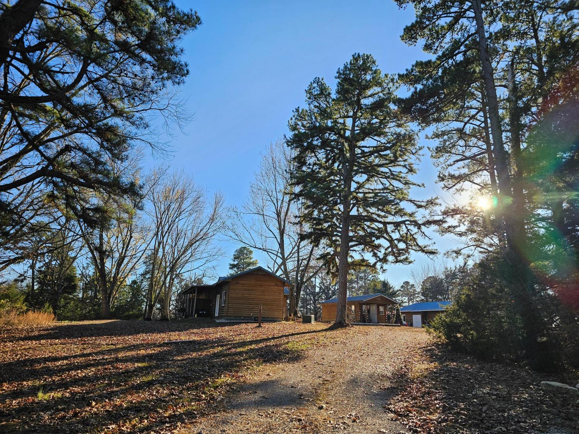 2 Min To Beaver Lakeking Bedfirepitjetted Tub * Eureka Springs